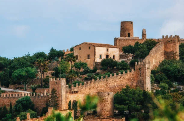 Cerimònia al Castell de Capdepera